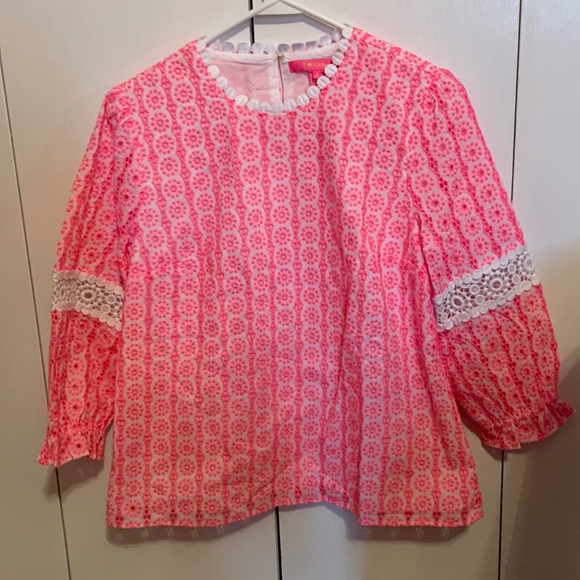 COPY - Lilly Pulitzer Top - Picture 2 of 11